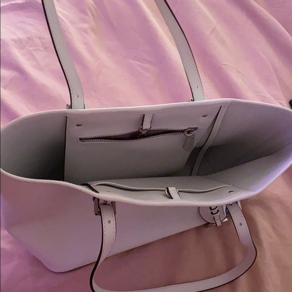 purse - Picture 2 of 3
